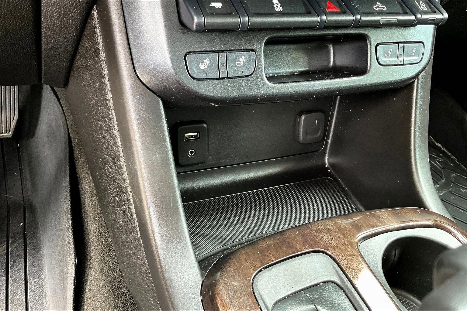 Used 2018 GMC Canyon SLT w/ Driver Alert Package AWD/4WD image 17