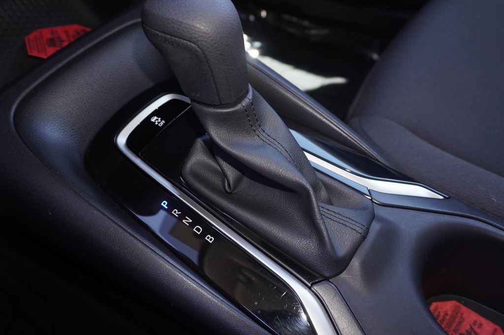 Certified 2025 Toyota Corolla LE image 17