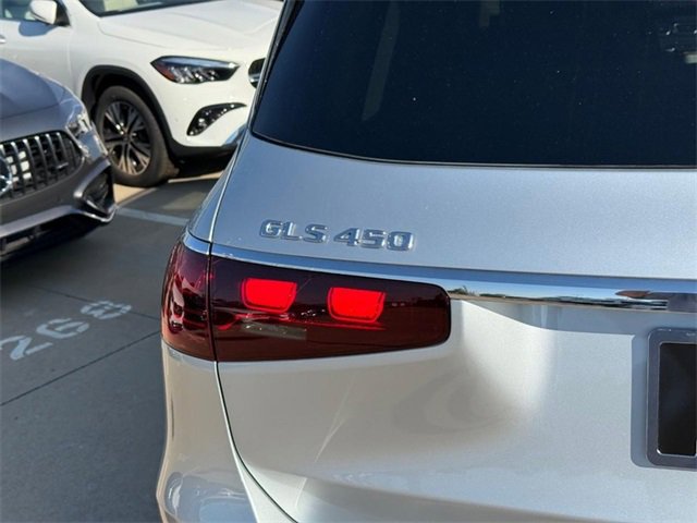 New 2026 Mercedes-Benz GLS 450 4MATIC image 4