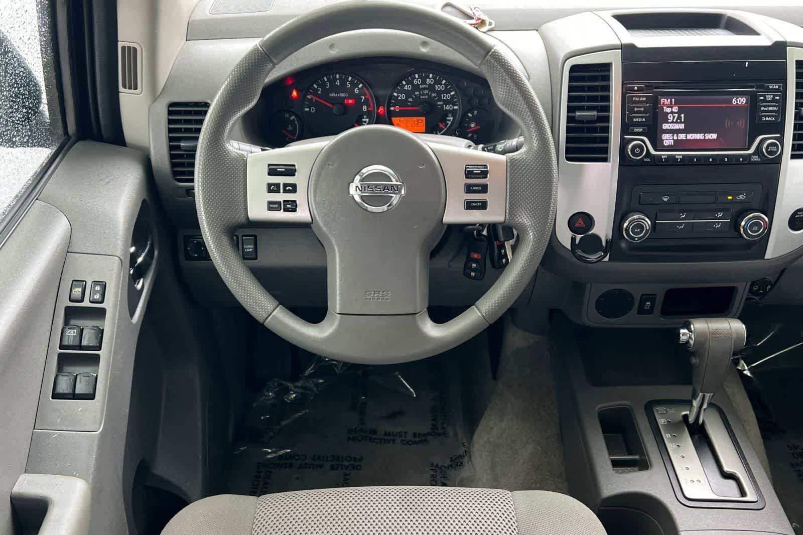 Used 2017 Nissan Frontier SV RWD image 15