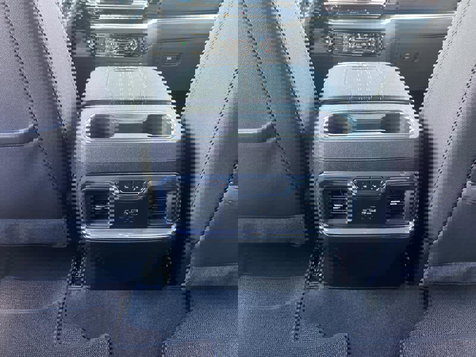 Certified 2025 Chevrolet Silverado 2500 High Country image 33