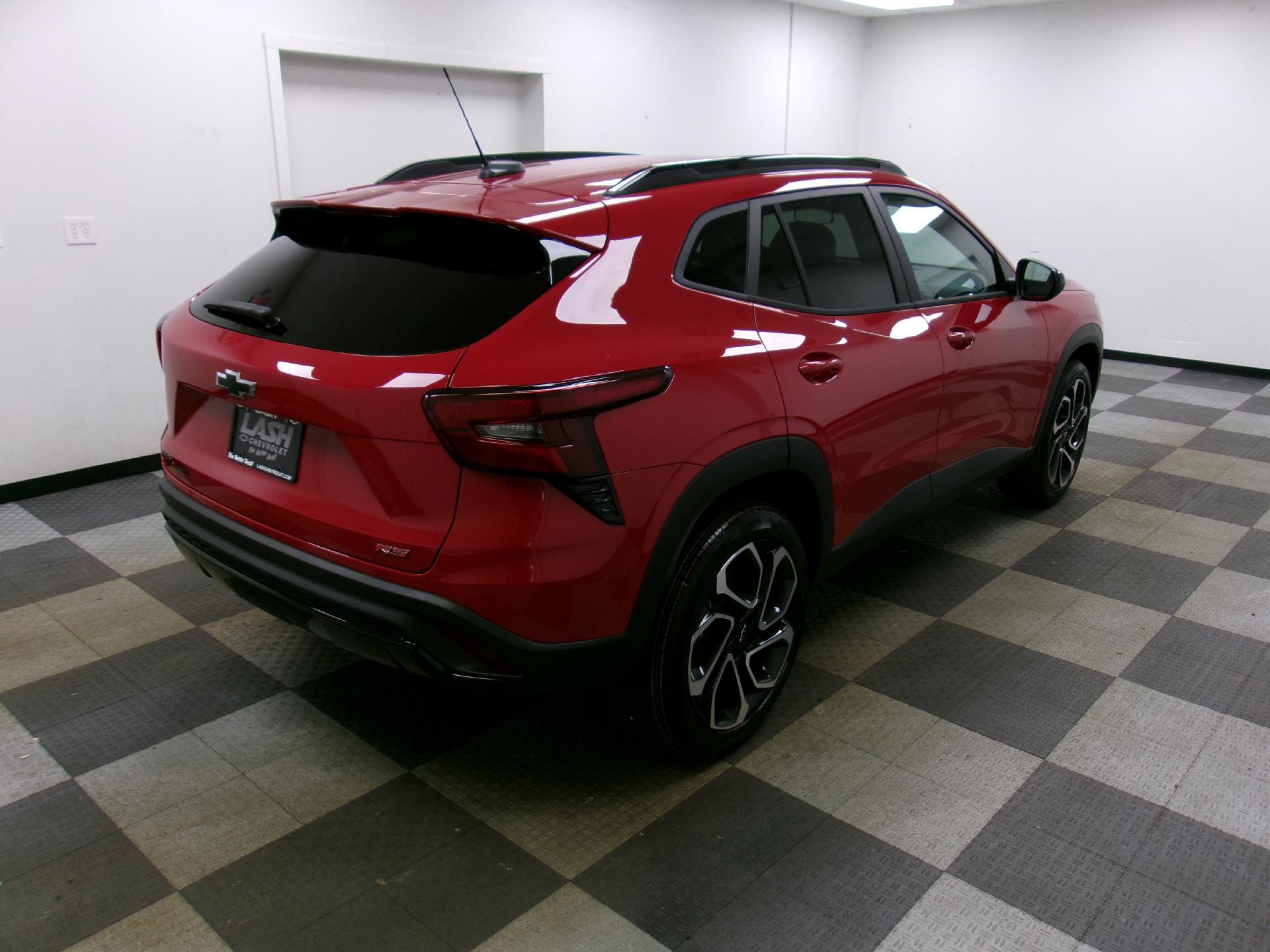 New 2026 Chevrolet Trax RS w/ Driver Confidence Package FWD image 13