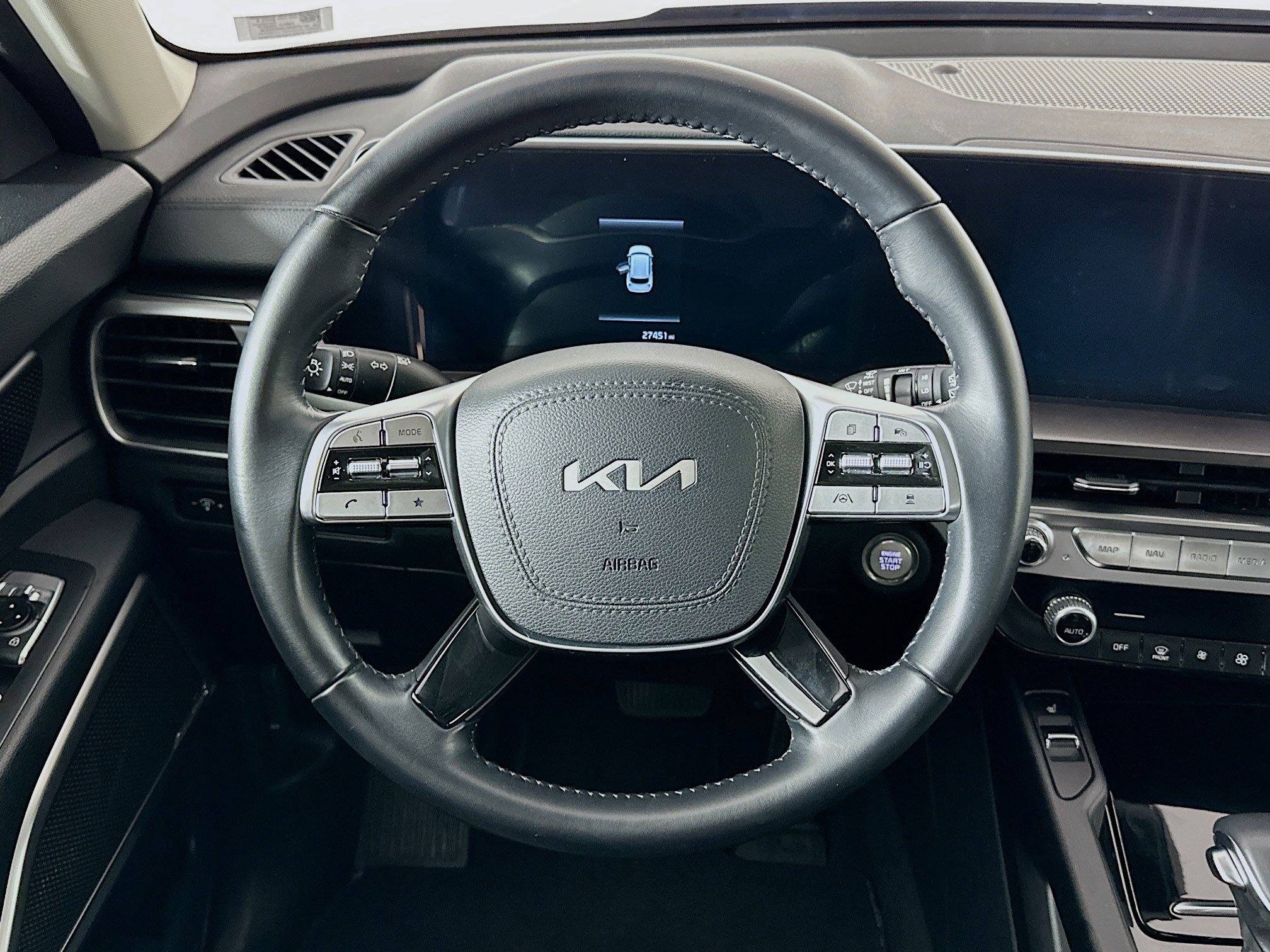 Used 2025 Kia Telluride S image 18