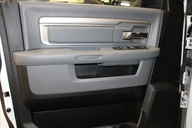 Used 2014 RAM 2500 Power Wagon w/ Luxury Group AWD/4WD image 13