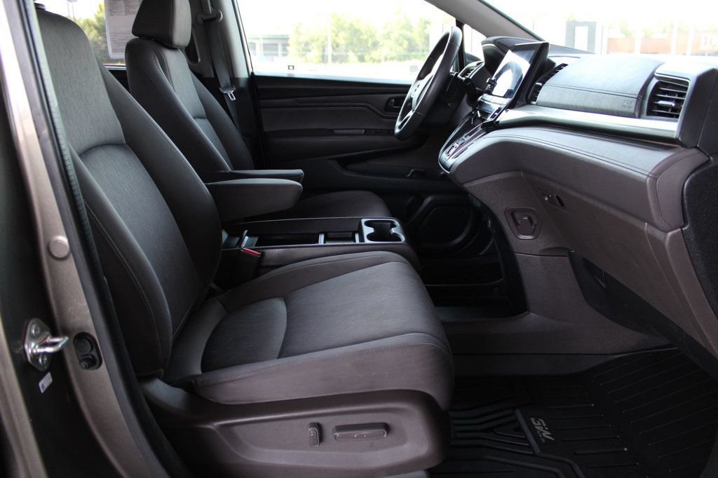 Used 2018 Honda Odyssey EX image 15