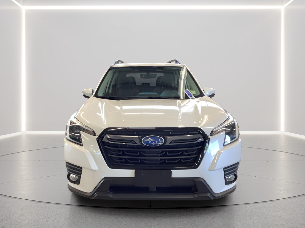Certified 2023 Subaru Forester Limited AWD/4WD image 4