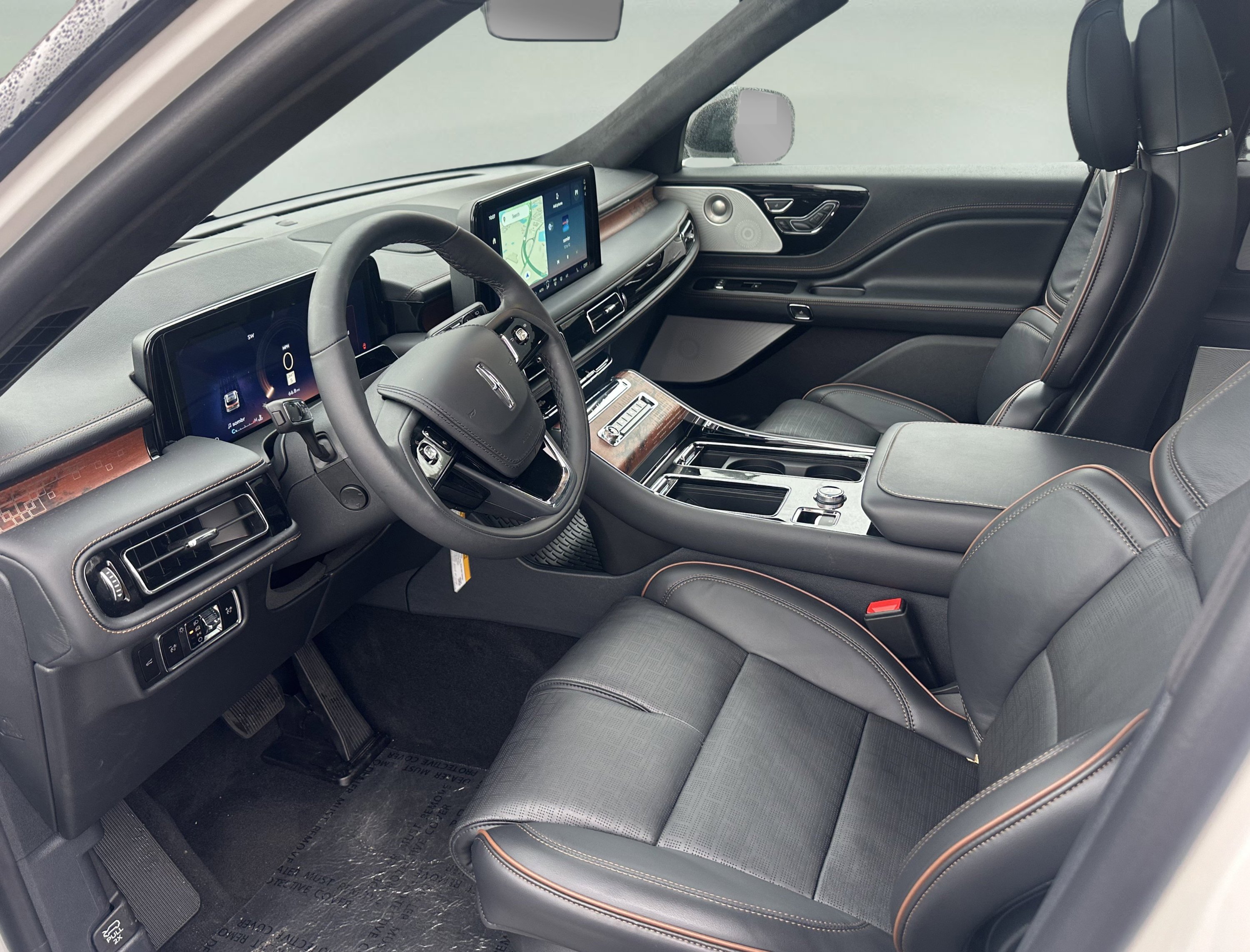 New 2025 Lincoln Aviator Black Label w/ Black Label Special Edition image 9