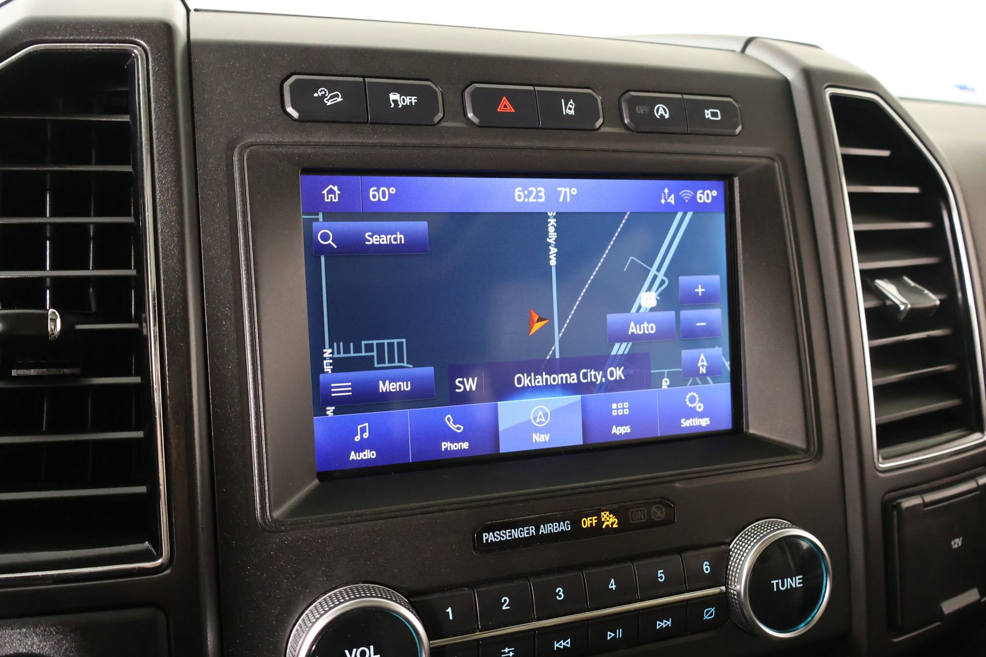 Used 2020 Ford Expedition Max Limited w/ Equipment Group 302A AWD/4WD image 7