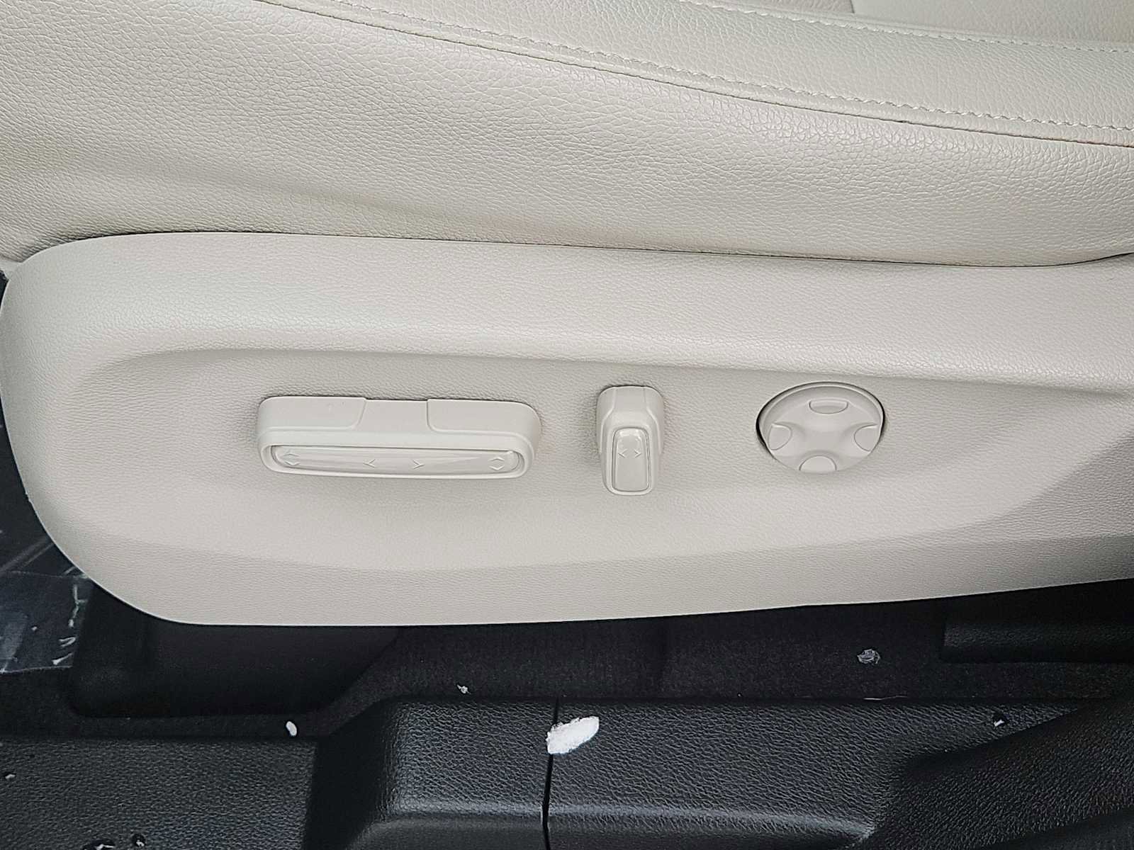 Certified 2026 Honda Odyssey EX-L image 22