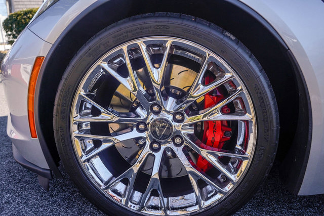 Used 2015 Chevrolet Corvette Z06 w/ 3LZ Preferred Equipment Group image 69