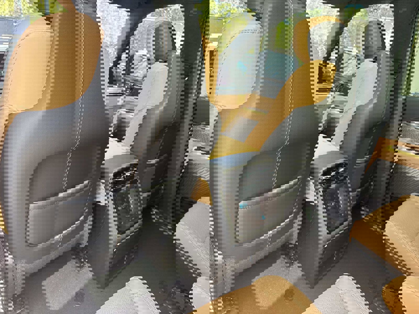 New 2026 Cadillac Escalade IQL Sport 2 w/ LPO, Floor Liner Package image 12