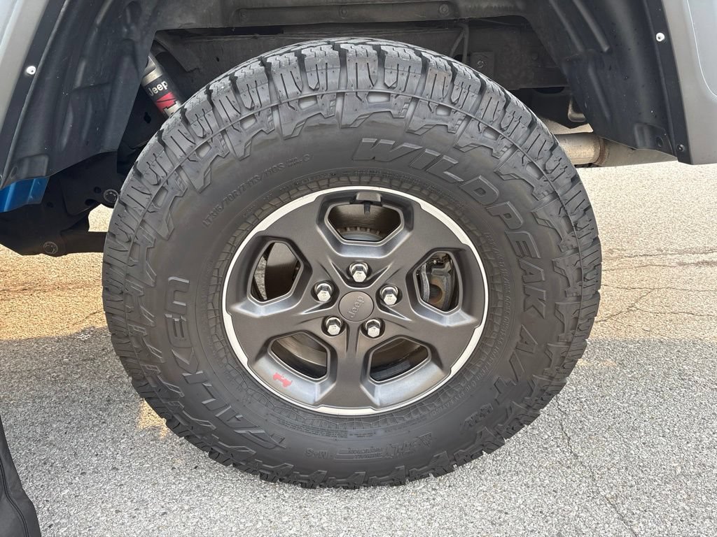 Used 2021 Jeep Gladiator Rubicon AWD/4WD image 23