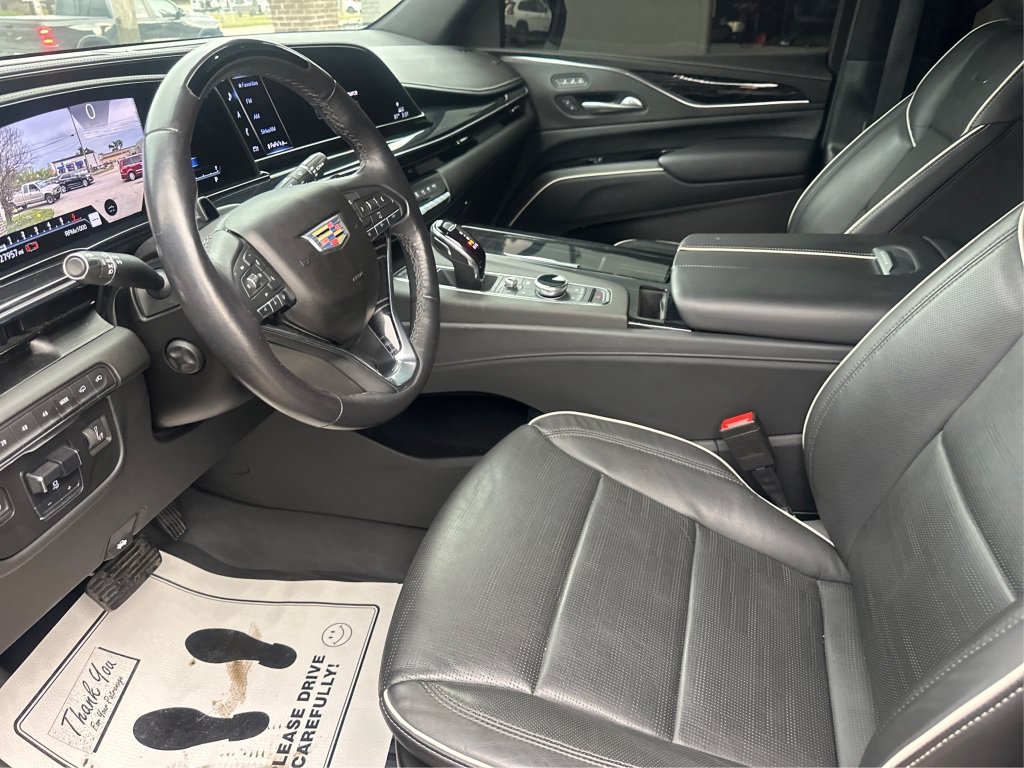 Used 2023 Cadillac Escalade Sport w/ Touring Package AWD/4WD image 11