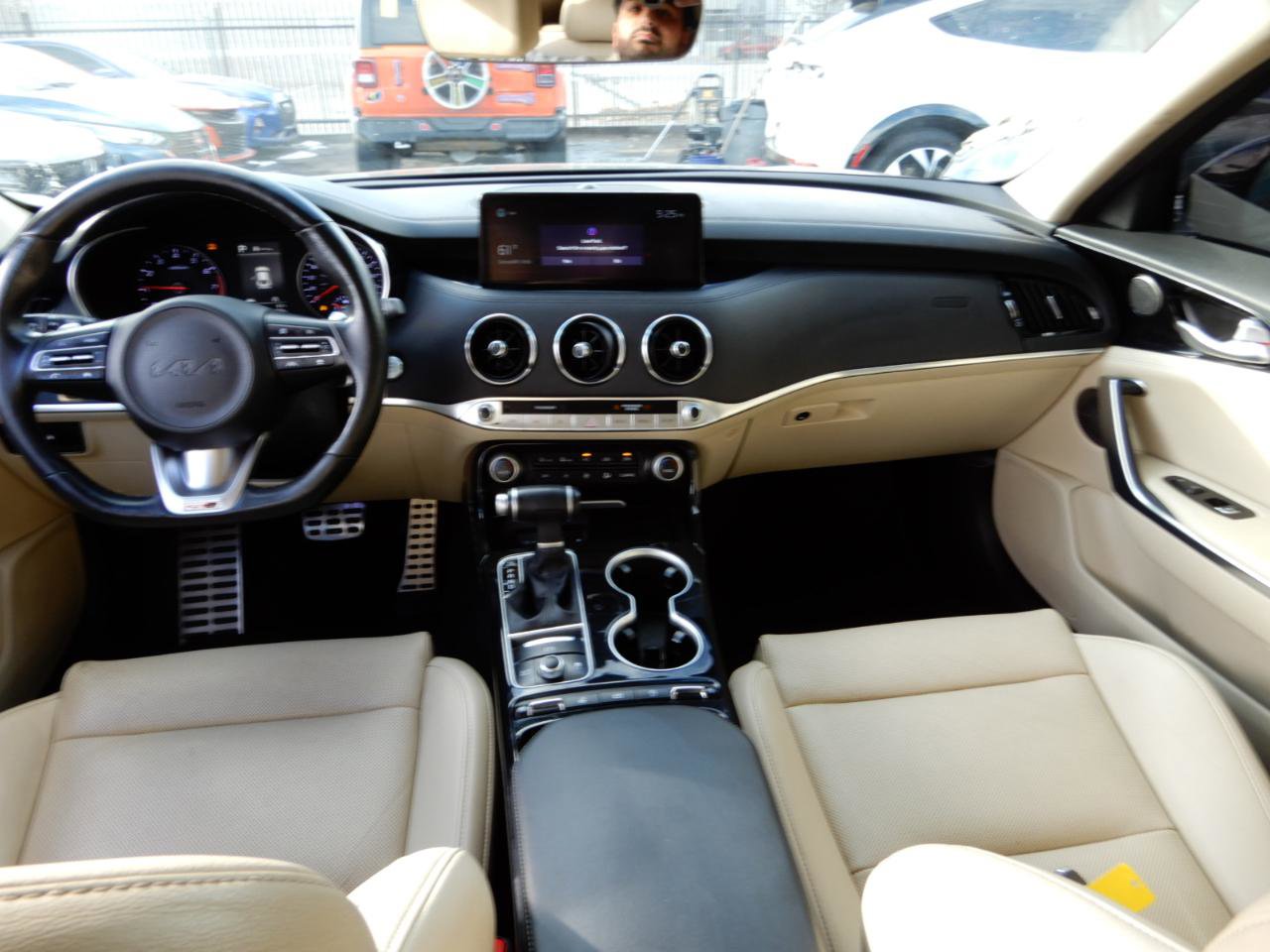 Used 2022 Kia Stinger GT-Line w/ Sun & Sound Package image 17