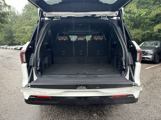 New 2027 Lincoln Navigator L Black Label AWD/4WD image 25