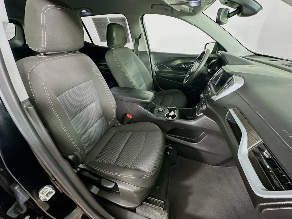 Used 2024 GMC Terrain SLE FWD image 34