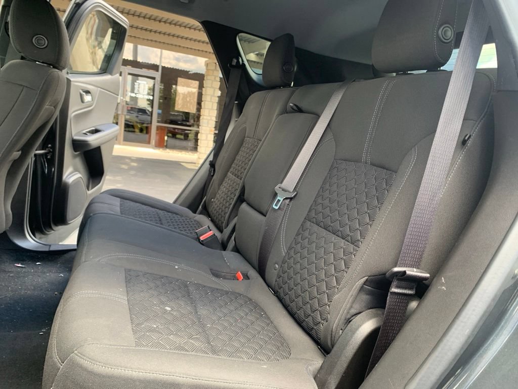 Used 2019 Chevrolet Blazer LT FWD image 24