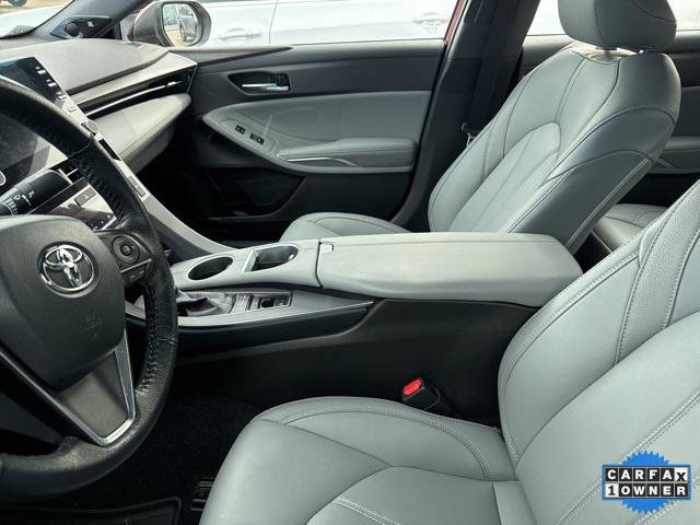 Certified 2020 Toyota Avalon XLE w/ Moonroof Package image 4