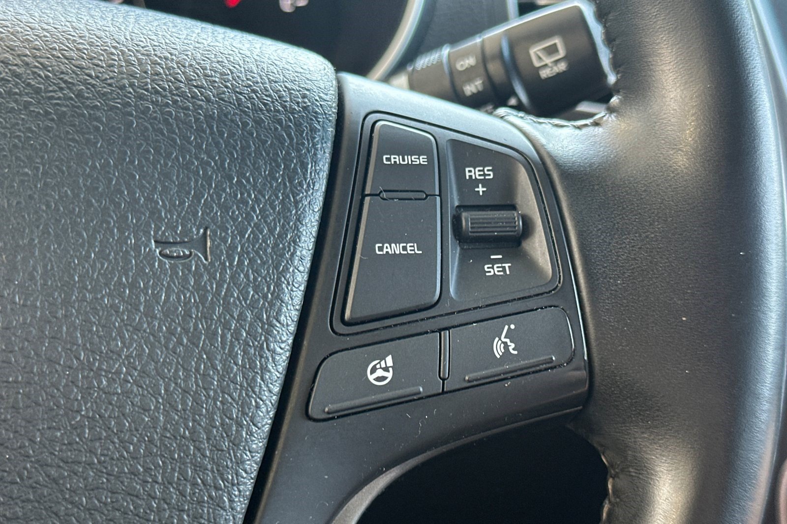 Used 2015 Kia Sorento SX AWD/4WD image 30