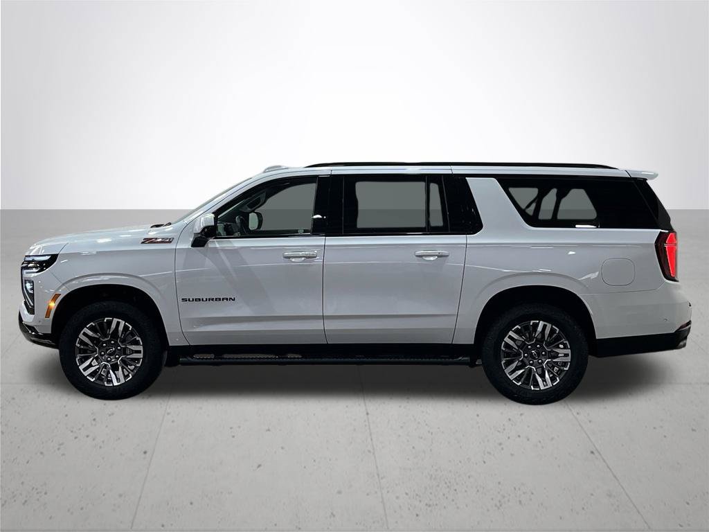 Used 2025 Chevrolet Suburban Z71 AWD/4WD image 16
