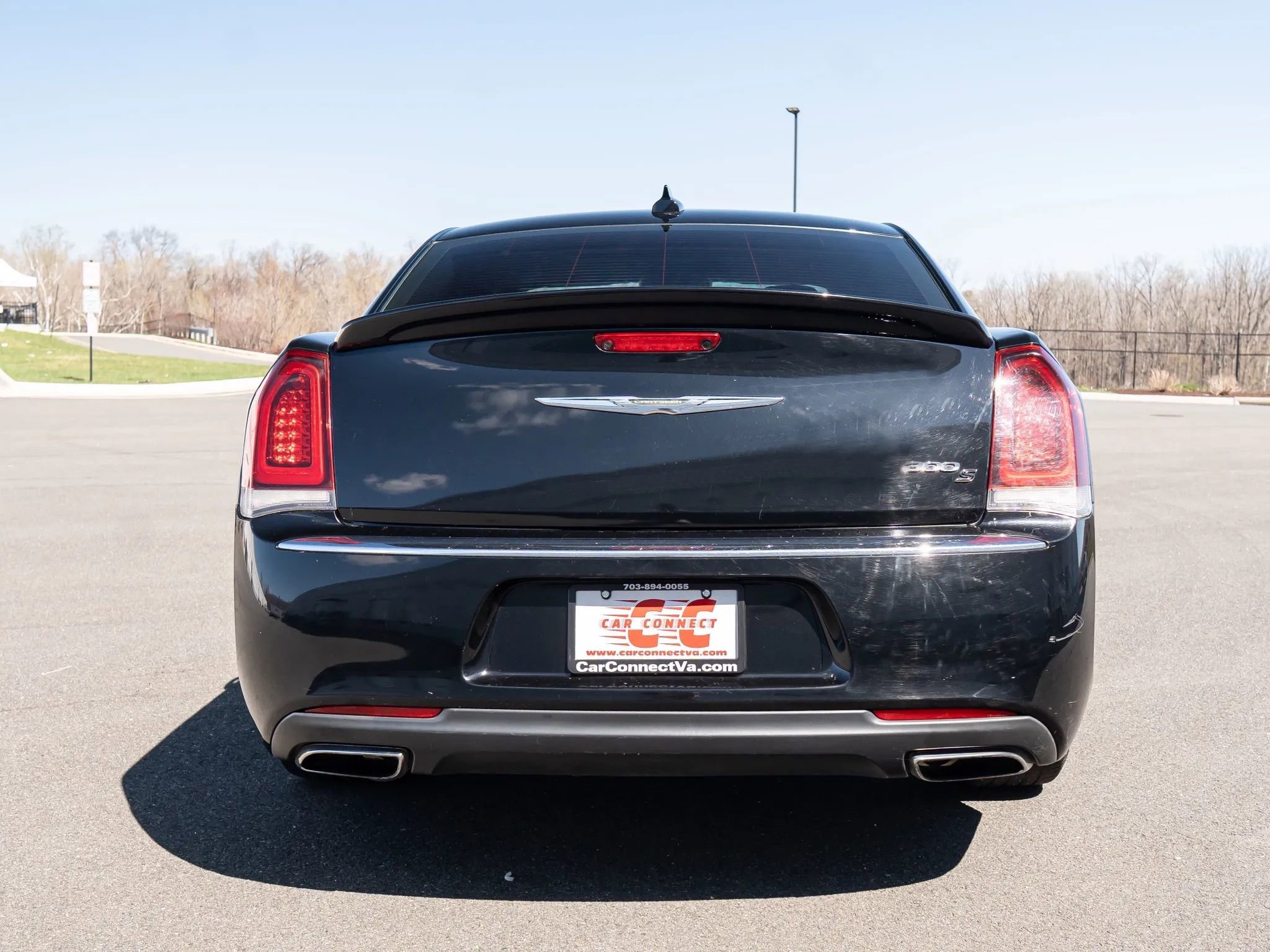 Used 2019 Chrysler 300 S w/ S Model Appearance Package image 5