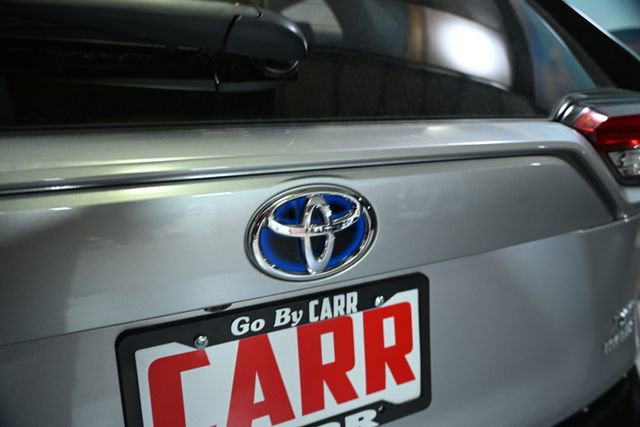 Used 2021 Toyota RAV4 XSE AWD/4WD image 18