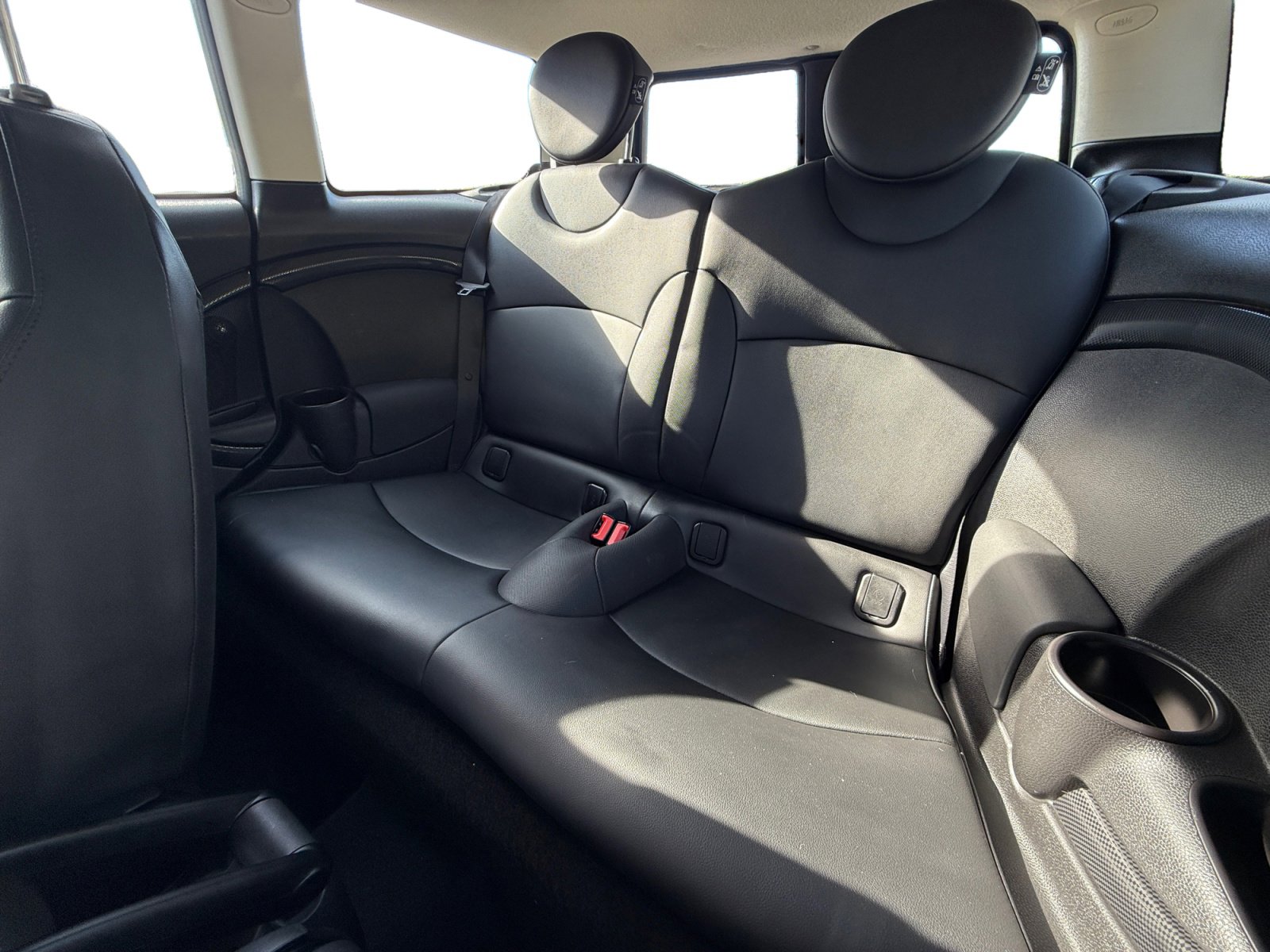 Used 2013 MINI Cooper Clubman S image 16