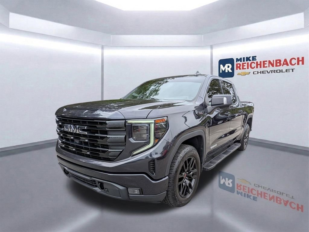 Used 2022 GMC Sierra 1500 Elevation w/ Elevation Premium Package image 8