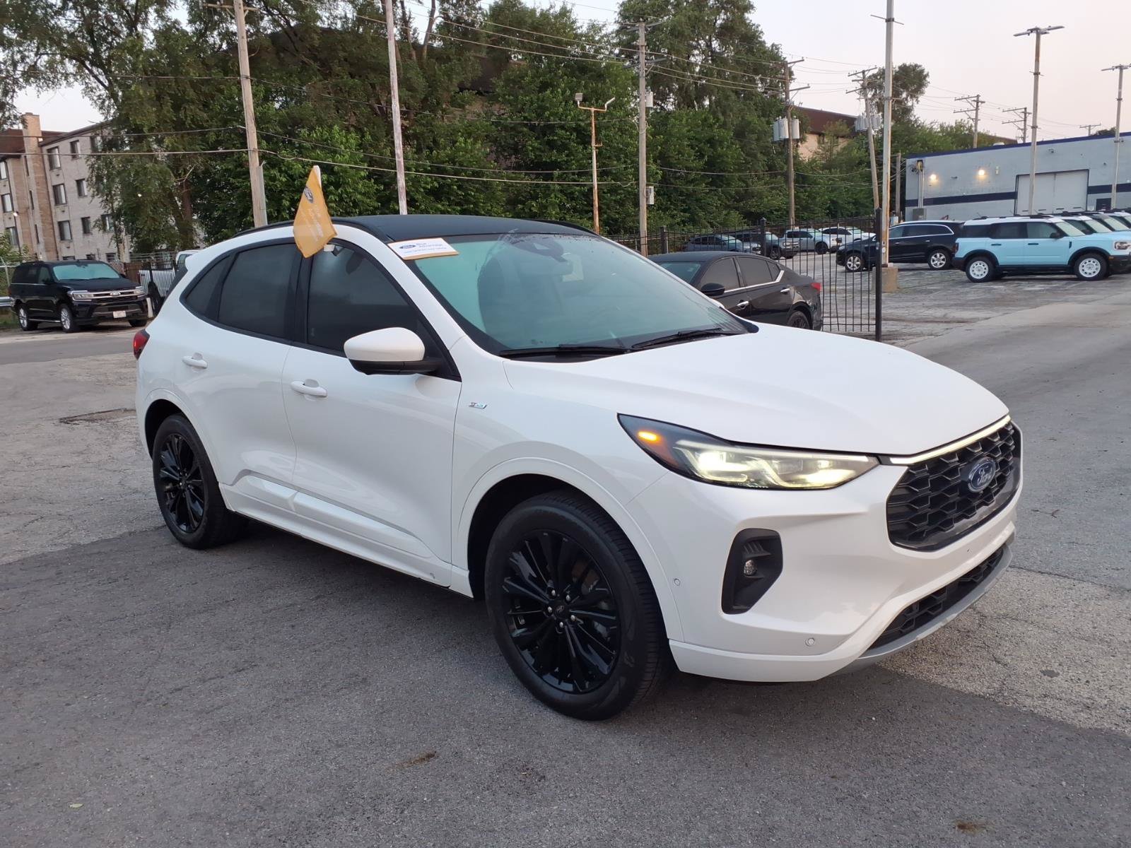 Certified 2024 Ford Escape ST-Line Elite w/ Premium Technology Package AWD/4WD image 1