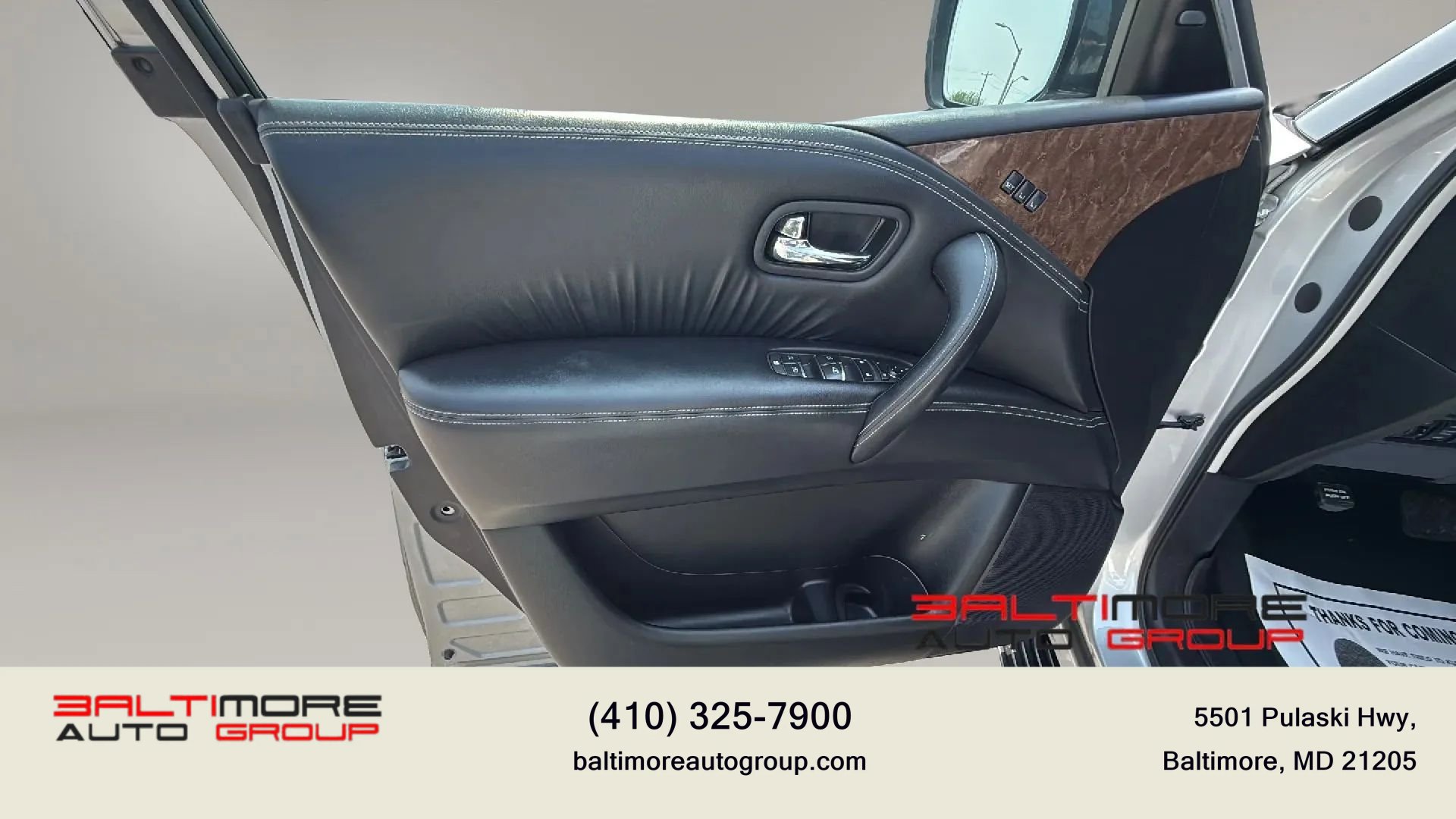 Used 2017 INFINITI QX80 4WD w/ Driver Assistance Package image 15