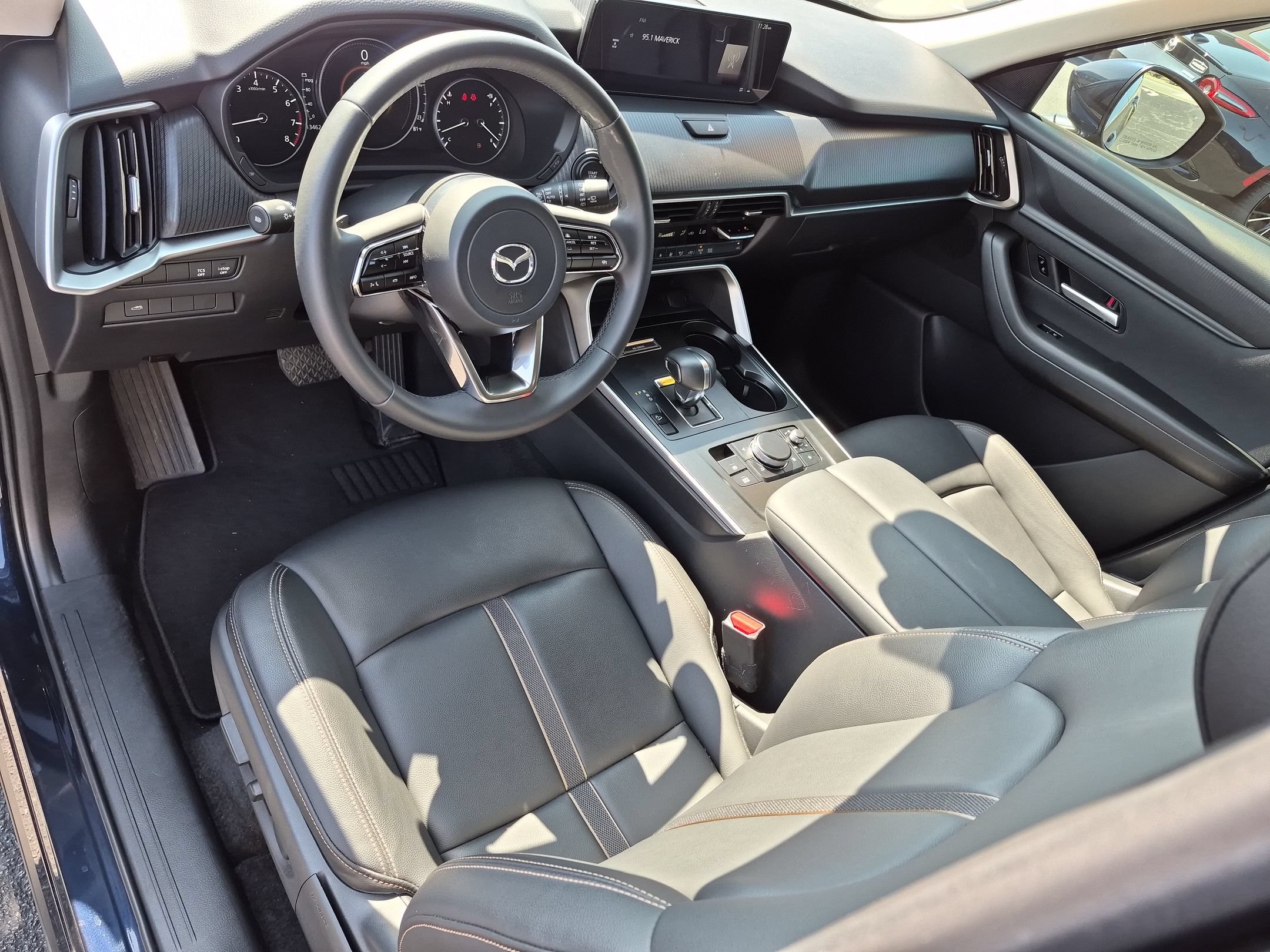 Certified 2025 MAZDA CX-90 3.3 Turbo w/ Select Package AWD/4WD image 15