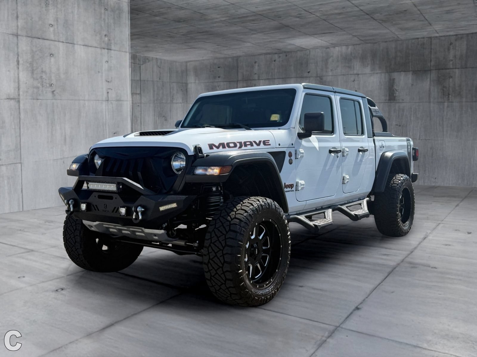 Used 2021 Jeep Gladiator Mojave AWD/4WD image 2