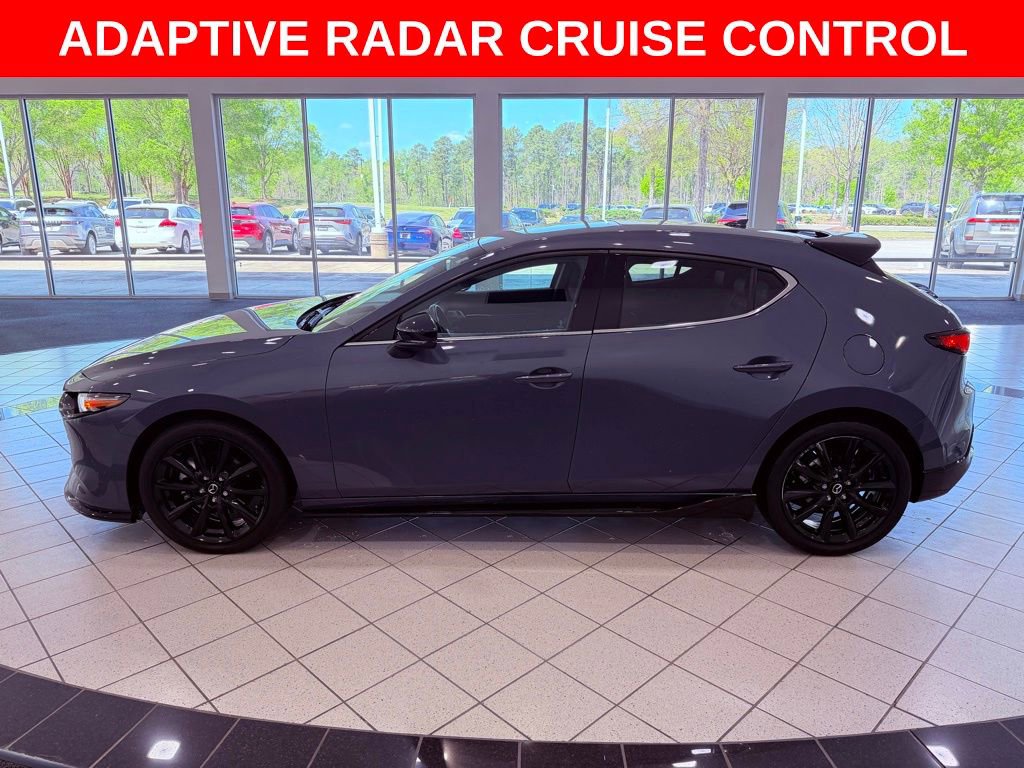 Used 2023 MAZDA MAZDA3 Hatchback w/ Appearance Package image 4