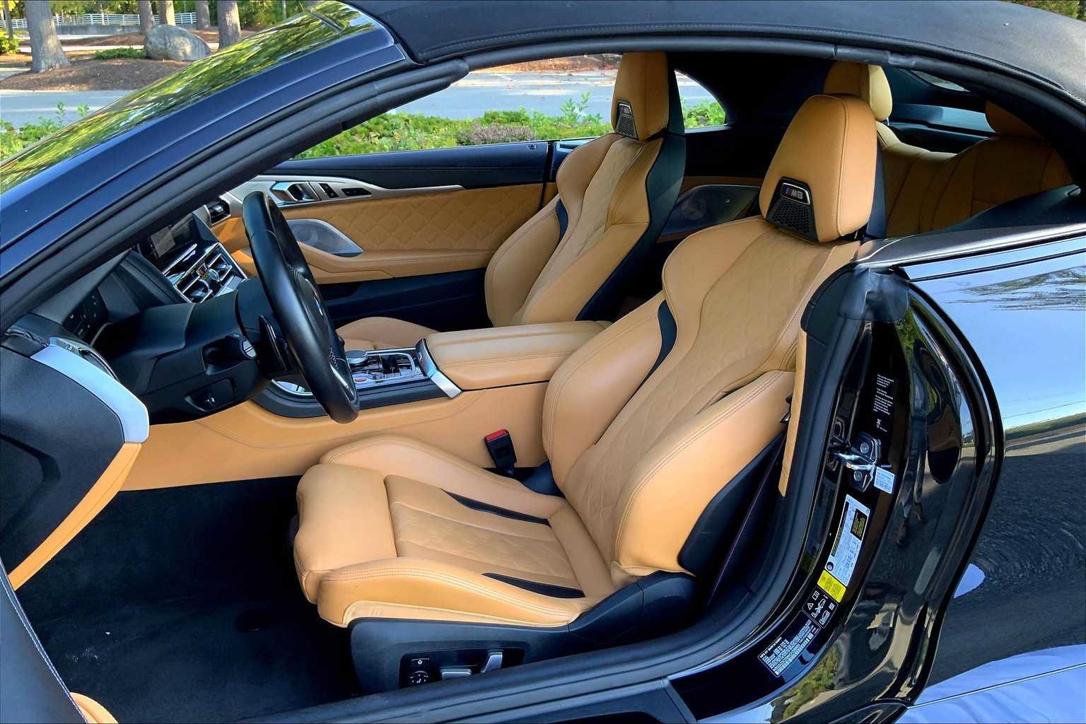 Used 2022 BMW M8 Competition AWD/4WD image 15
