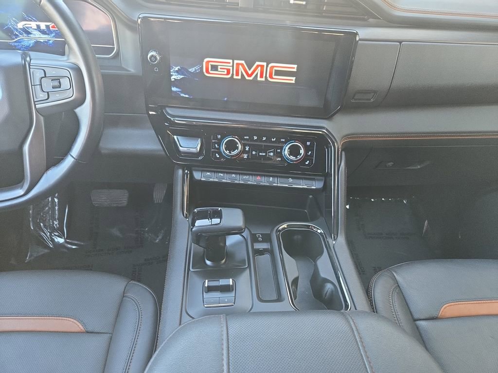 Used 2024 GMC Sierra 1500 AT4 w/ AT4 Preferred Package image 12