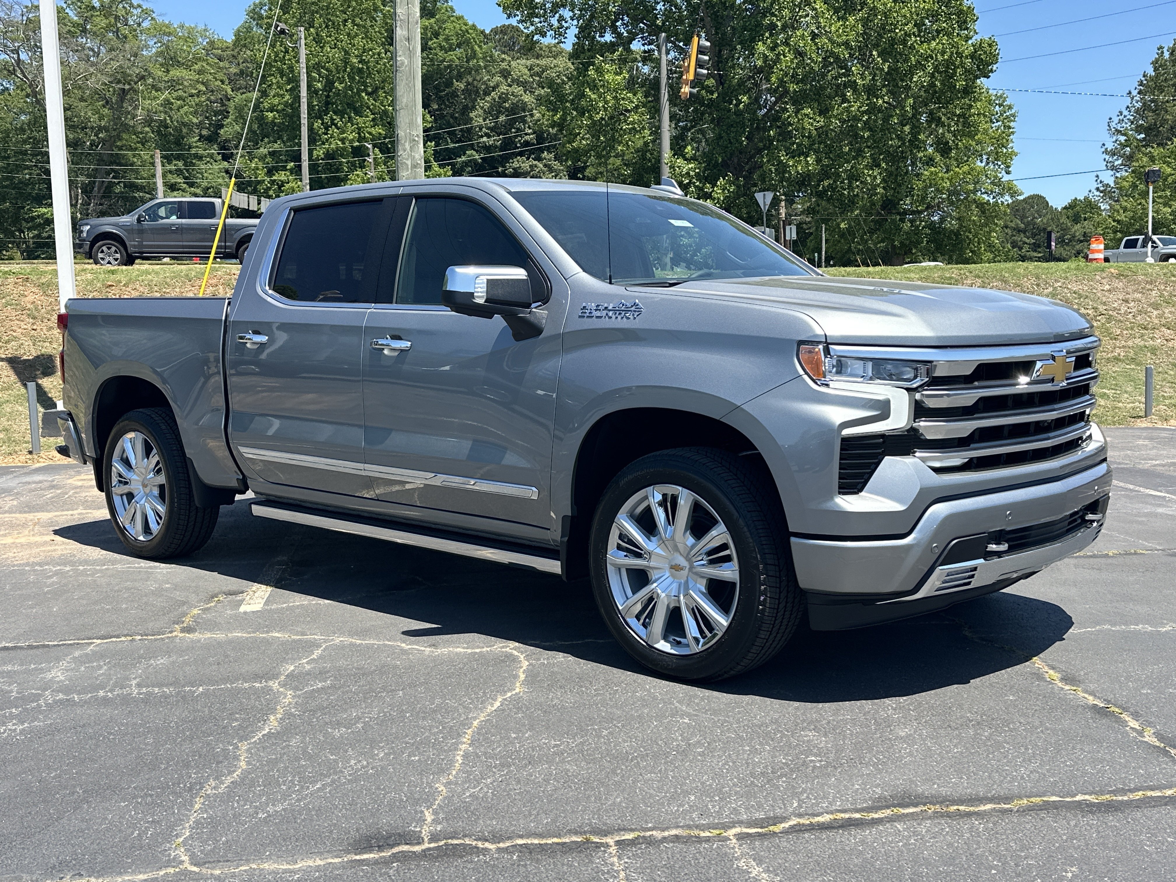 New 2026 Chevrolet Silverado 1500 High Country AWD/4WD image 2