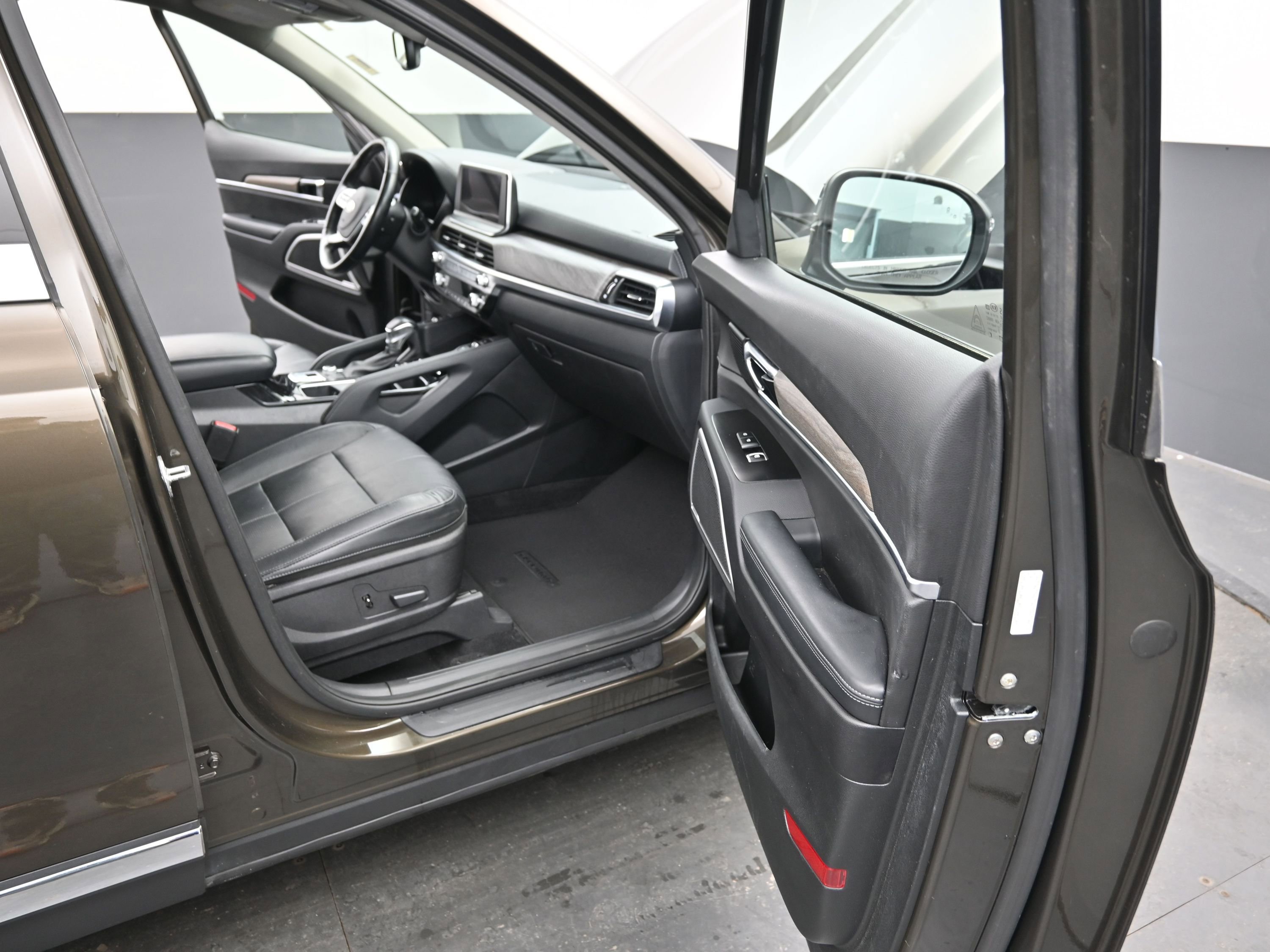 Used 2021 Kia Telluride EX image 19