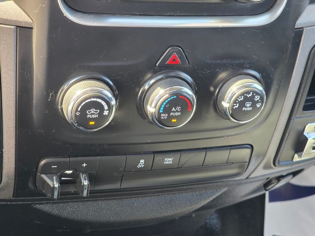 Used 2016 RAM 1500 Tradesman w/ Popular Equipment Group AWD/4WD image 16