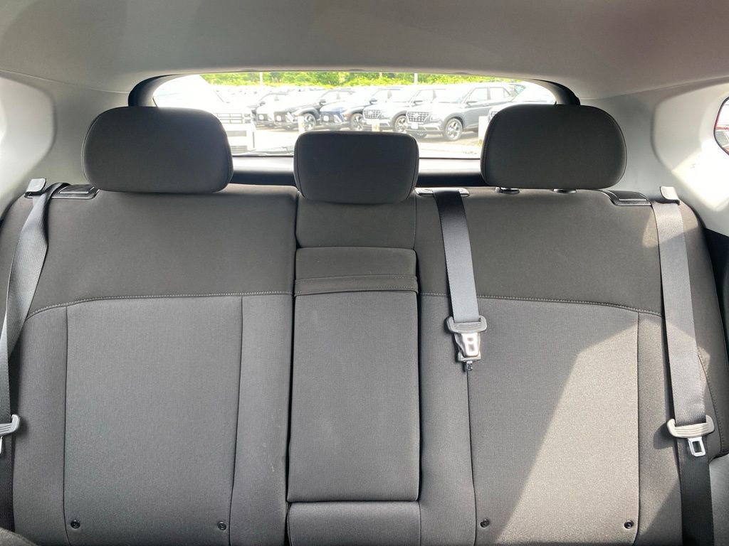 Certified 2024 Hyundai Kona SE AWD/4WD image 15