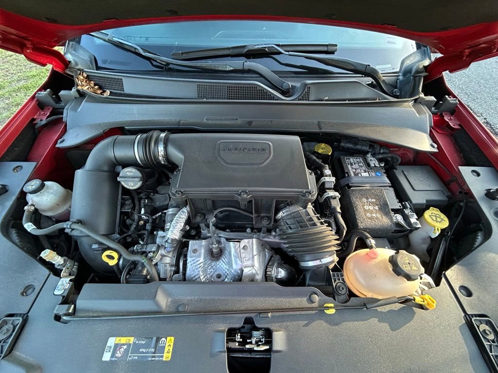 Used 2023 Jeep Compass Limited image 11