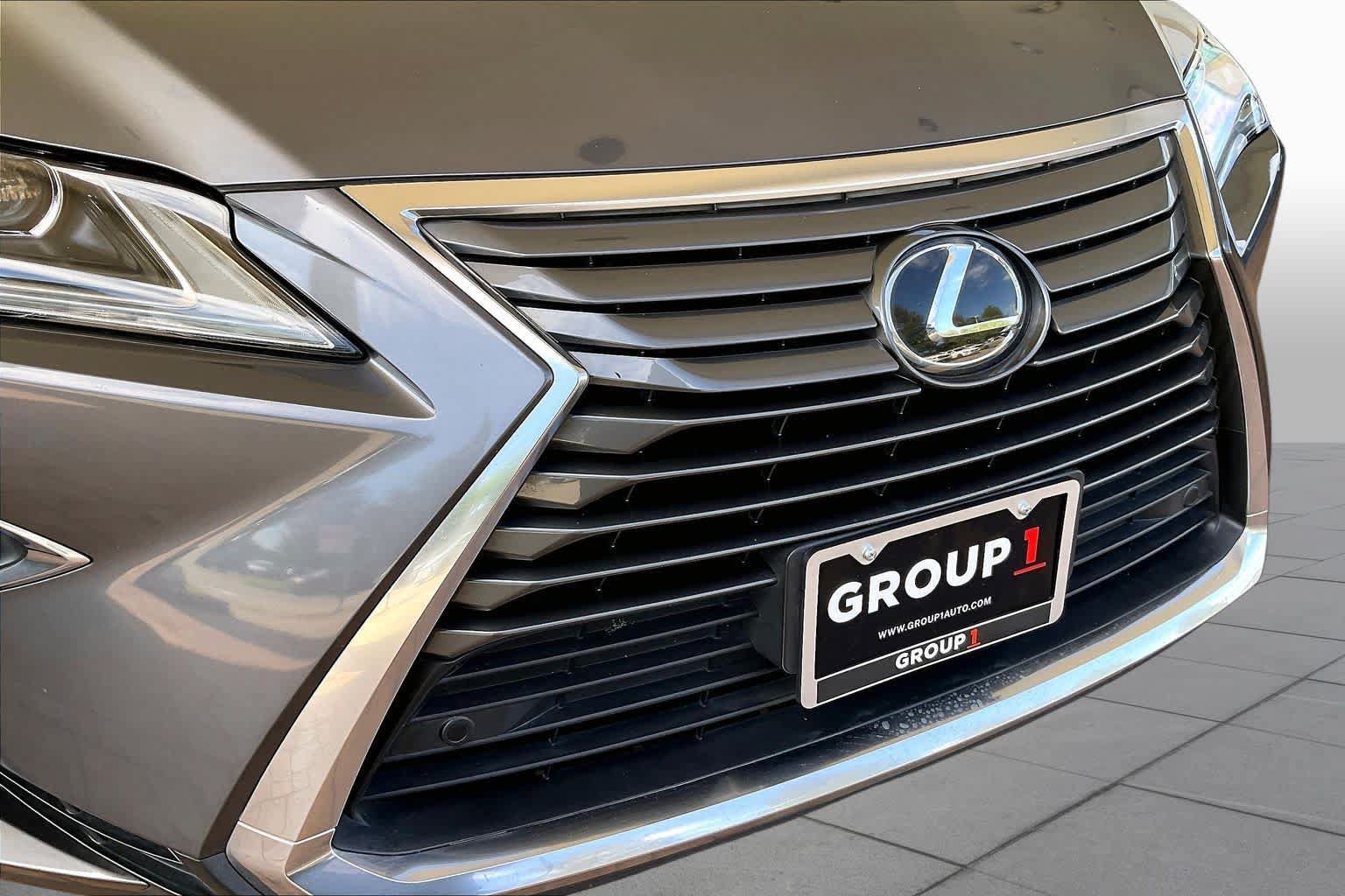 Used 2017 Lexus RX 350 FWD w/ Premium Package image 27