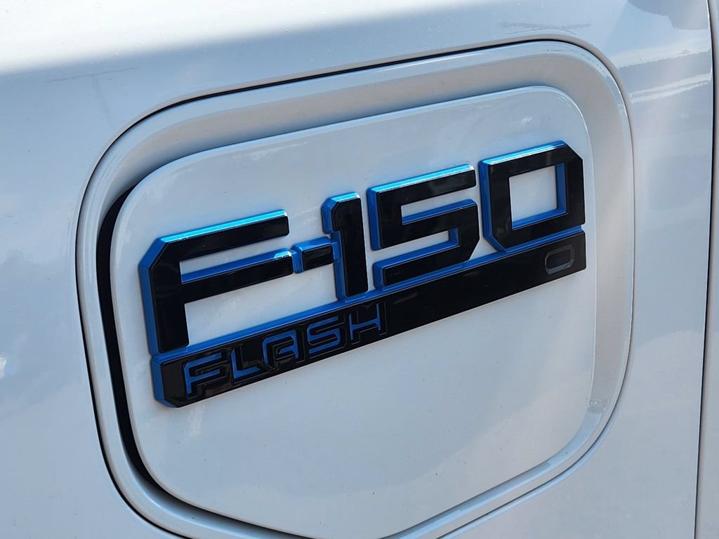 Used 2024 Ford F150 Lightning Flash AWD/4WD image 30
