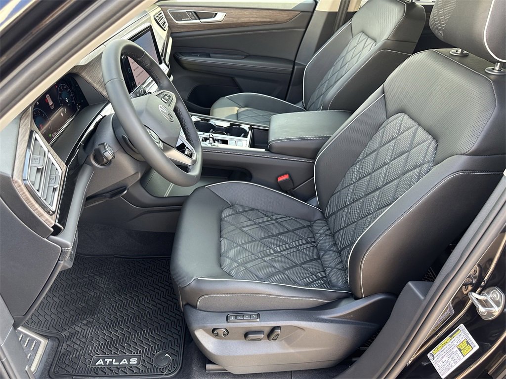 New 2026 Volkswagen Atlas SEL Premium R-Line image 12