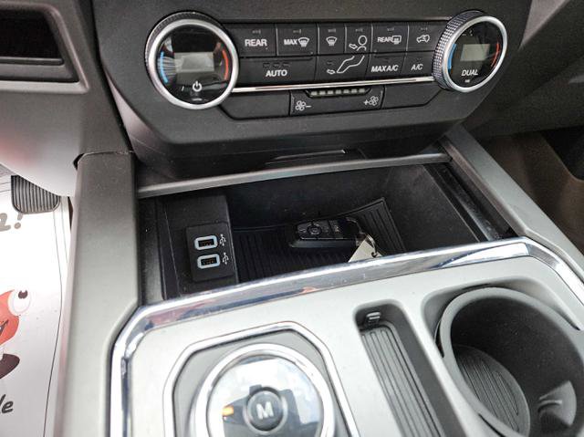 Used 2019 Ford Expedition XLT w/ Cargo Package image 18