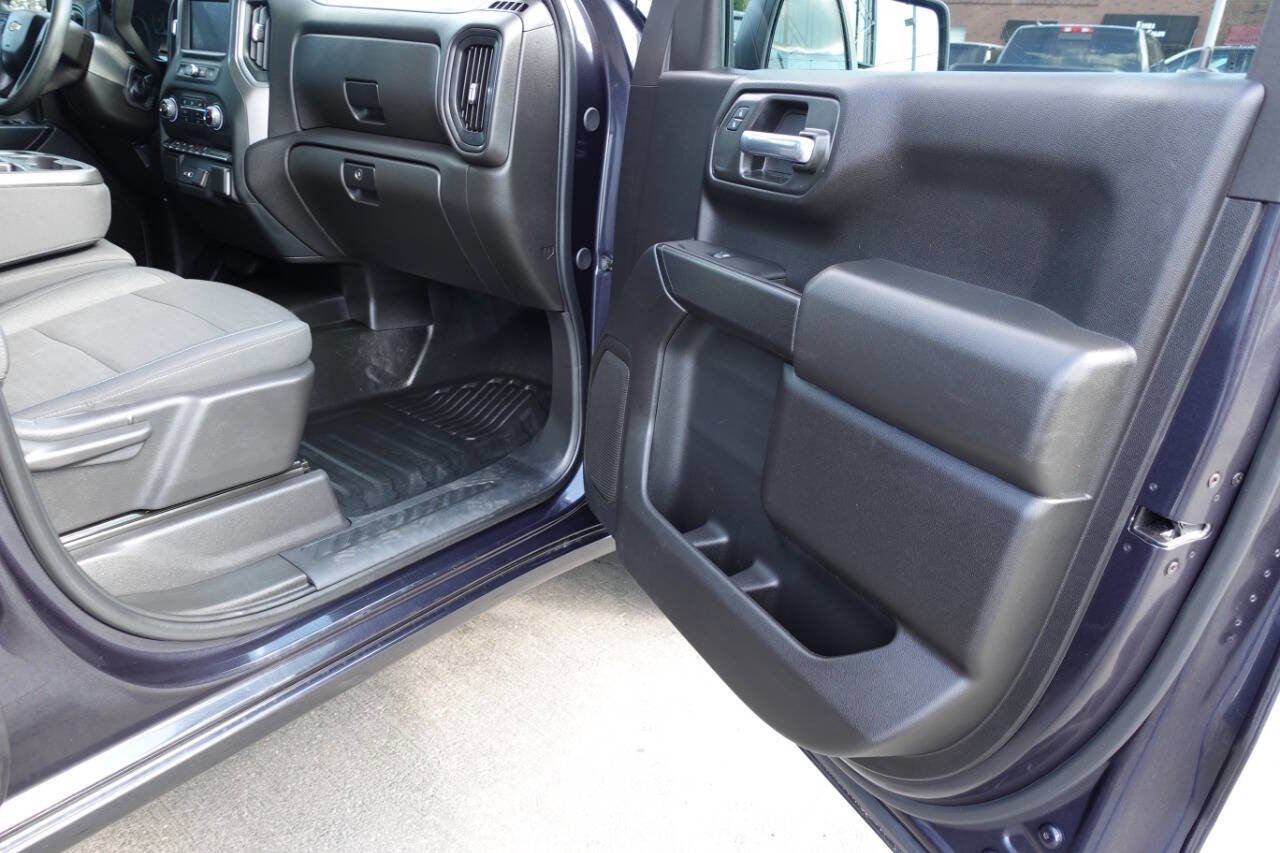 Used 2024 Chevrolet Silverado 1500 W/T w/ WT Fleet Convenience Package AWD/4WD image 30