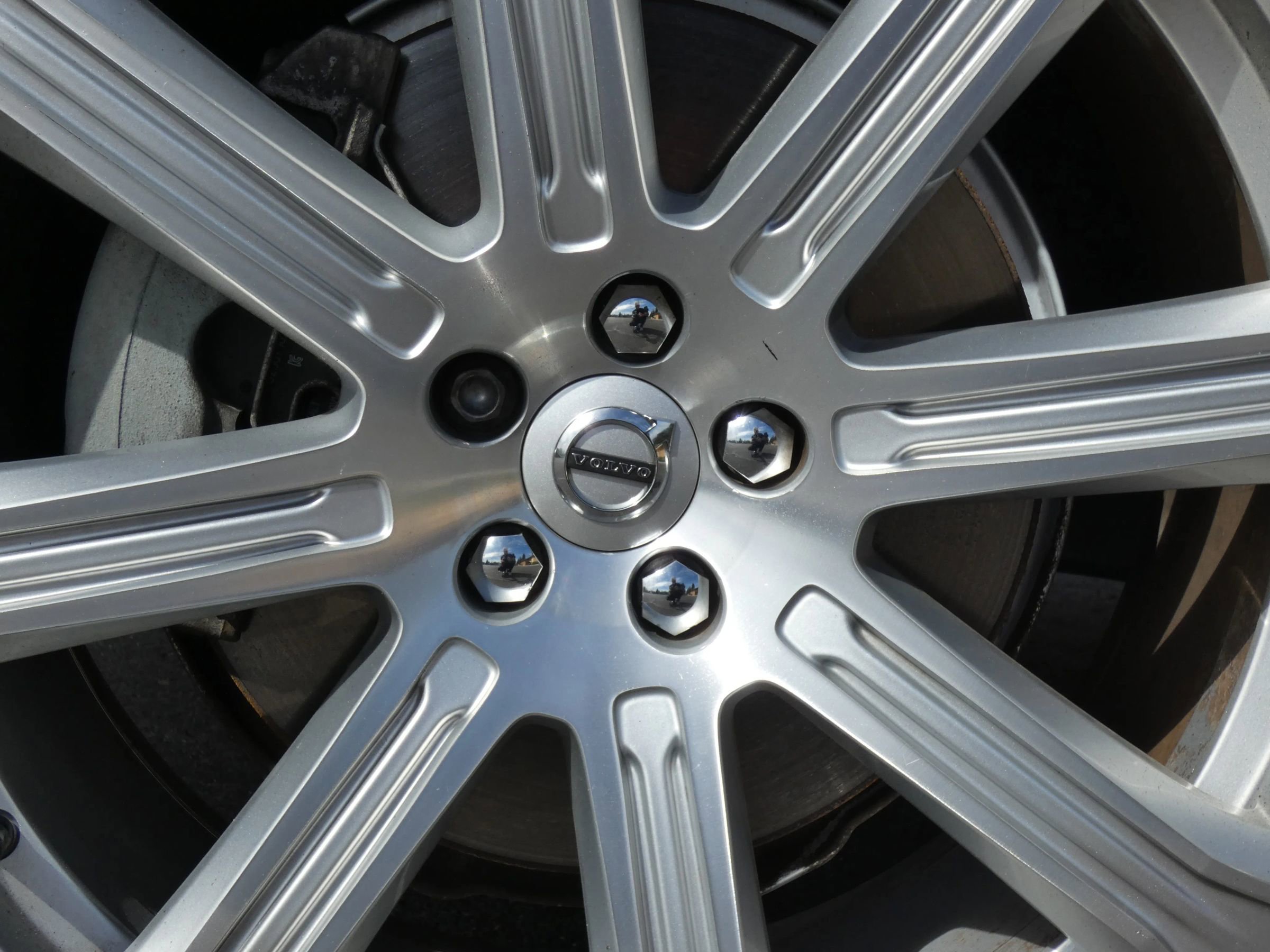 Used 2017 Volvo XC90 T6 Inscription w/ Vision Package image 22