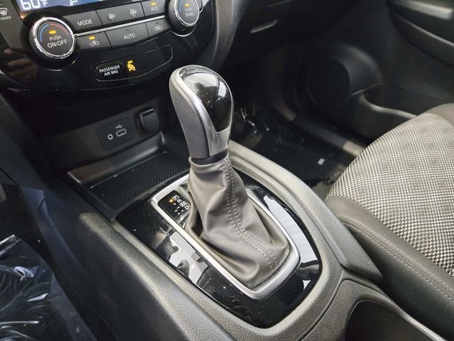 Used 2021 Nissan Rogue Sport SV image 24