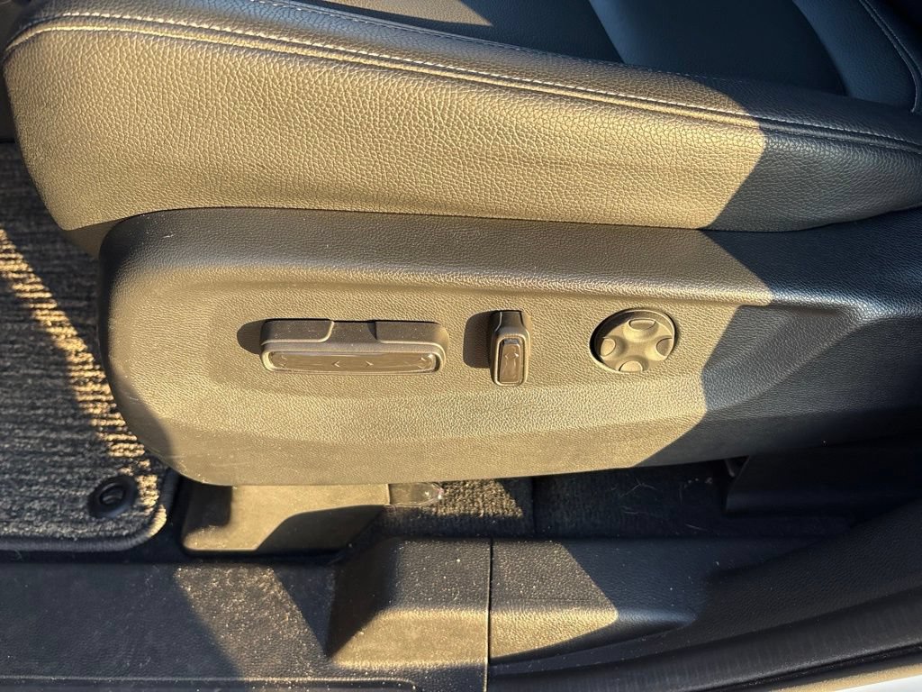 Used 2026 Honda Odyssey EX-L image 18