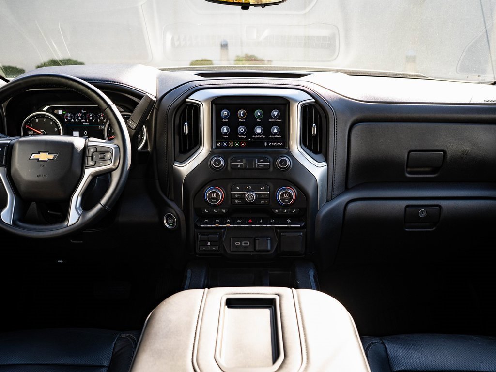 Used 2020 Chevrolet Silverado 1500 LTZ w/ LTZ Premium Package image 30