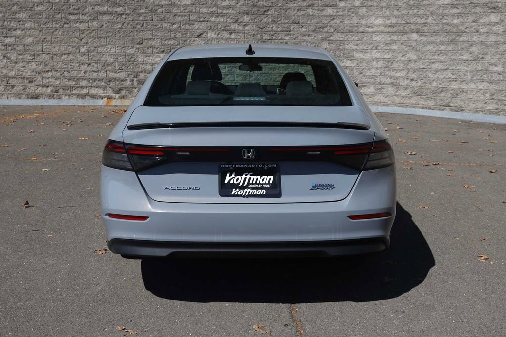 Used 2023 Honda Accord Sport image 8